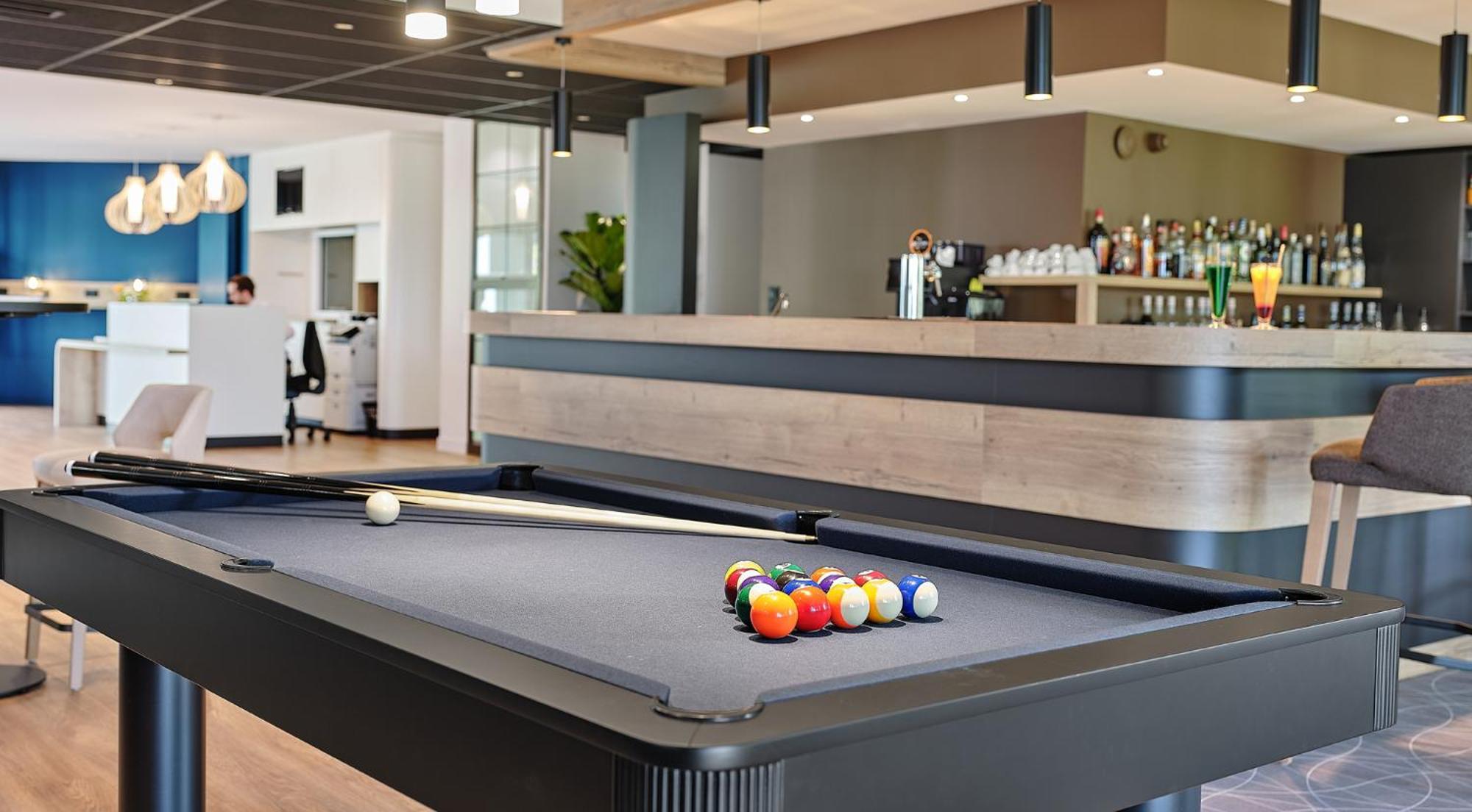 Logis Hotel Restaurant Aloe レ・ゼルビエ エクステリア 写真